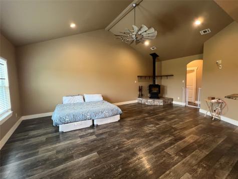 17777 Fm 920 Poolville TX 76487