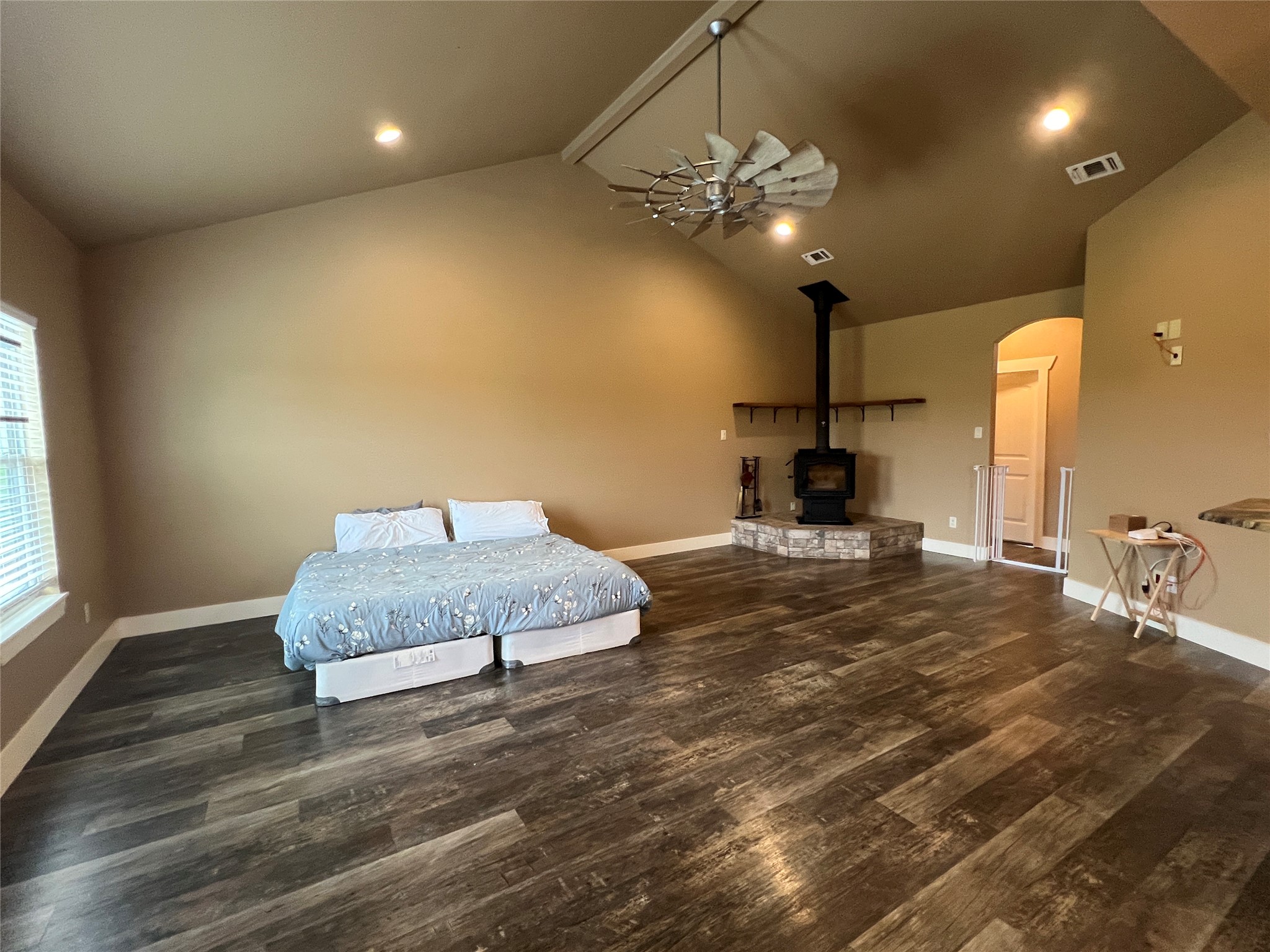 17777 Fm 920 Poolville TX 76487