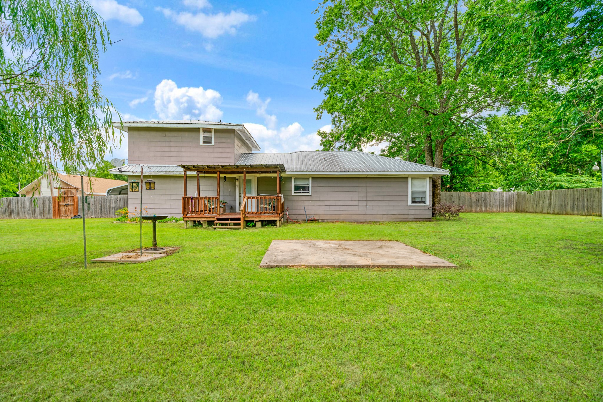 330 Young Street Blossom TX 75416