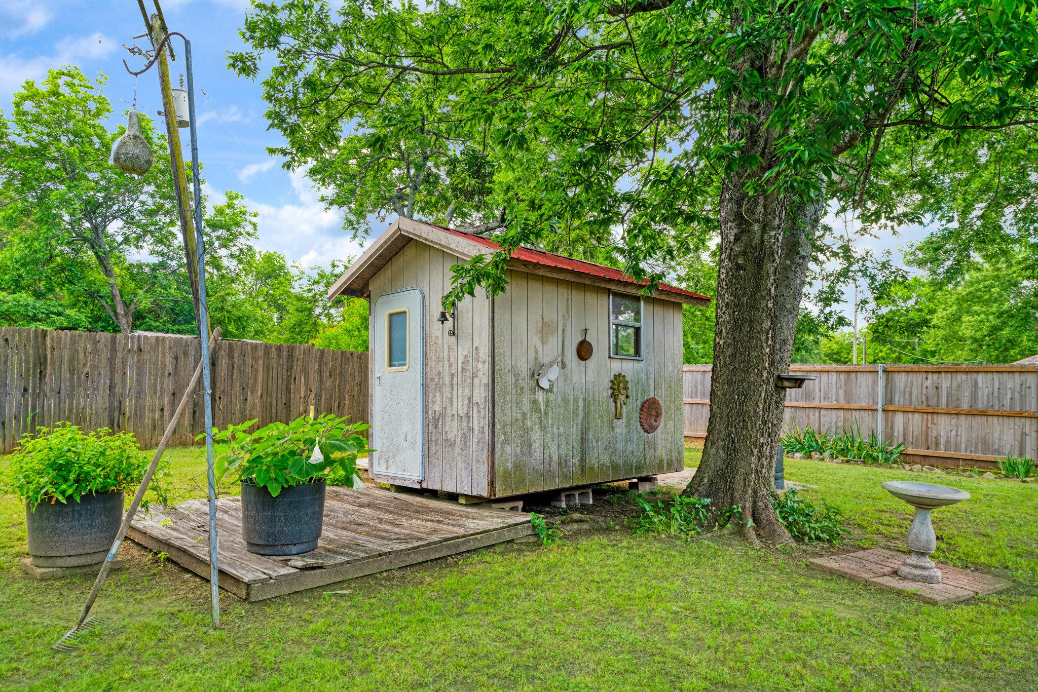 330 Young Street Blossom TX 75416