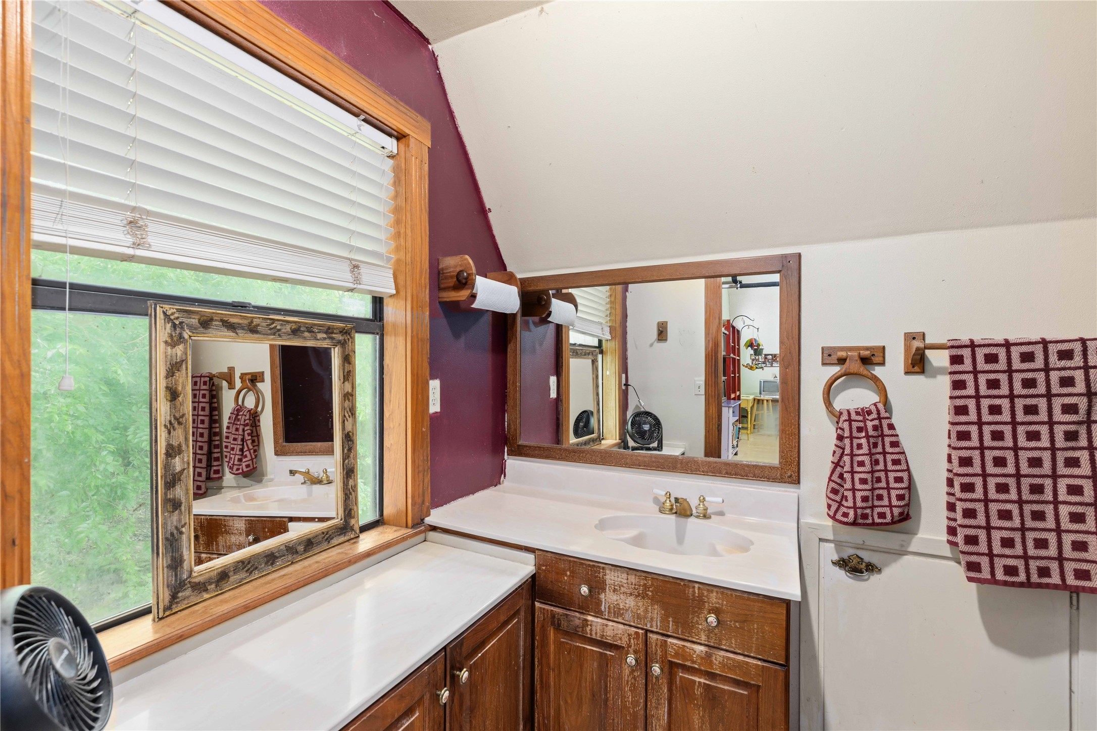 660 W County Road 549 Mullin TX 76864