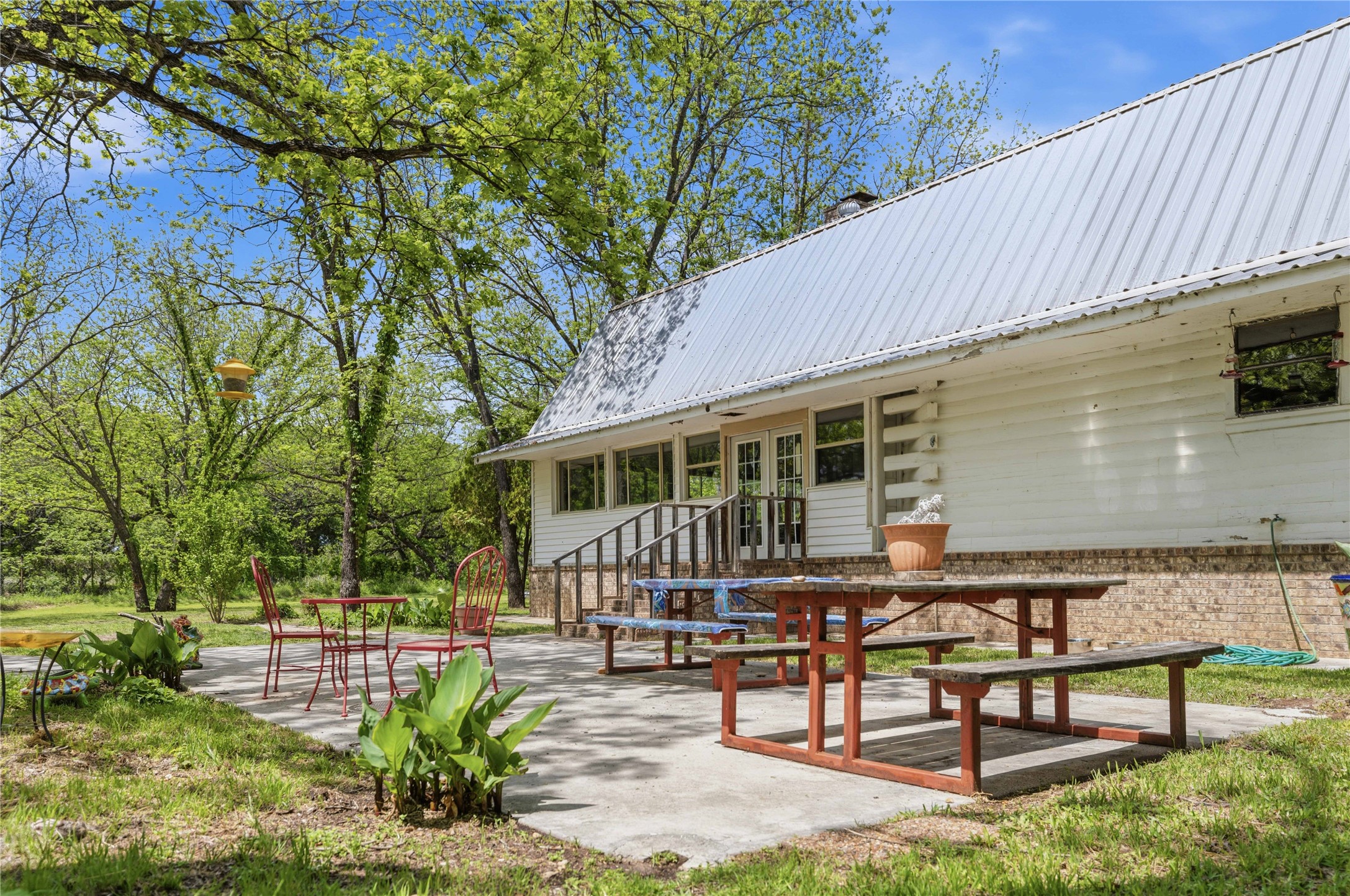 660 W County Road 549 Mullin TX 76864