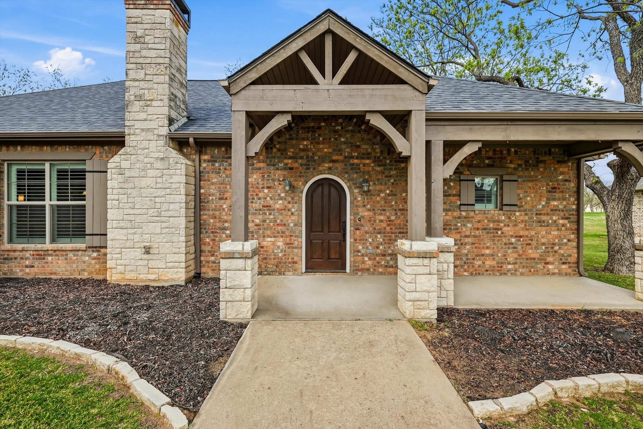 9601 Ravenswood Road Granbury TX 76049
