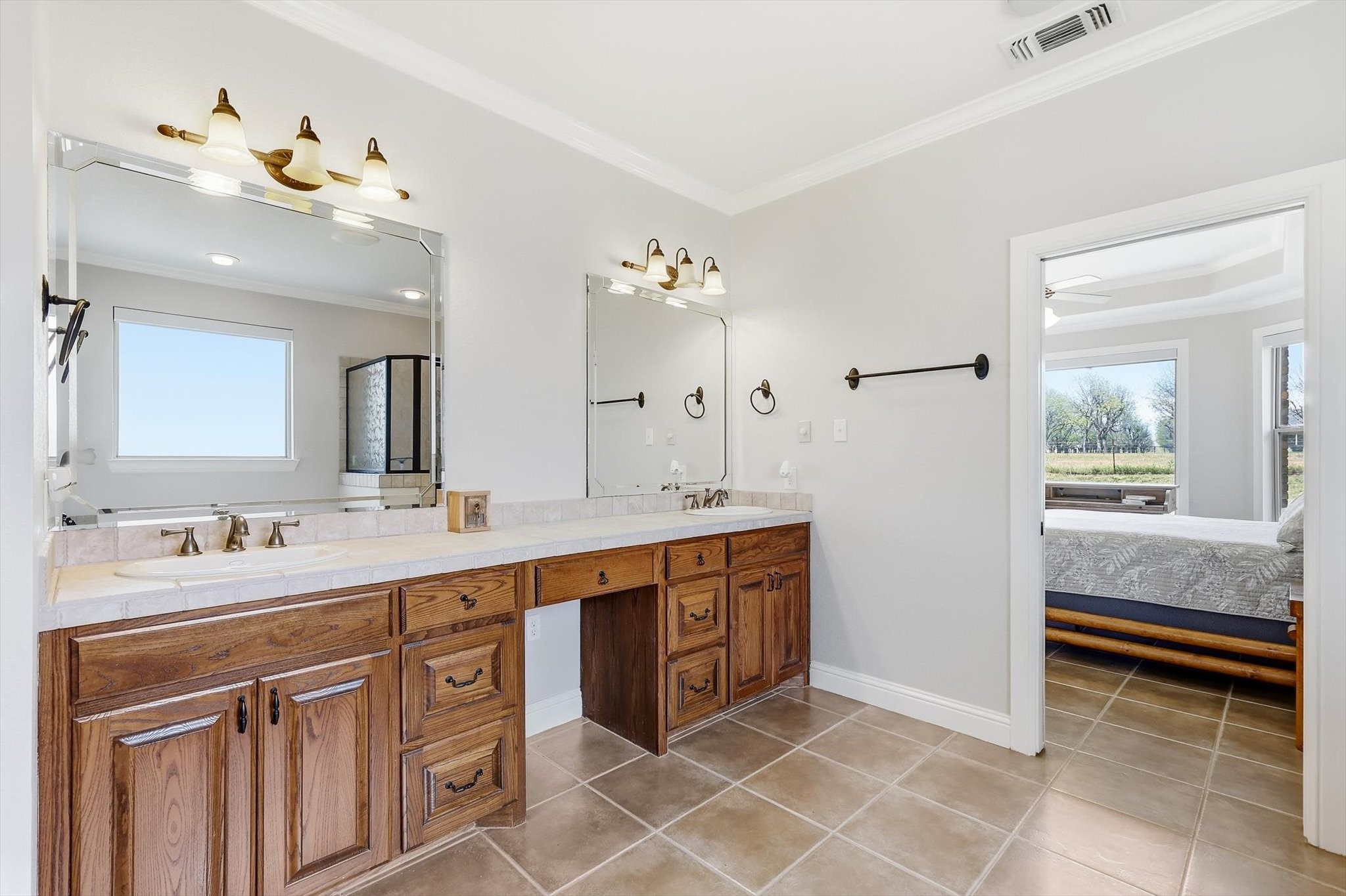 9601 Ravenswood Road Granbury TX 76049