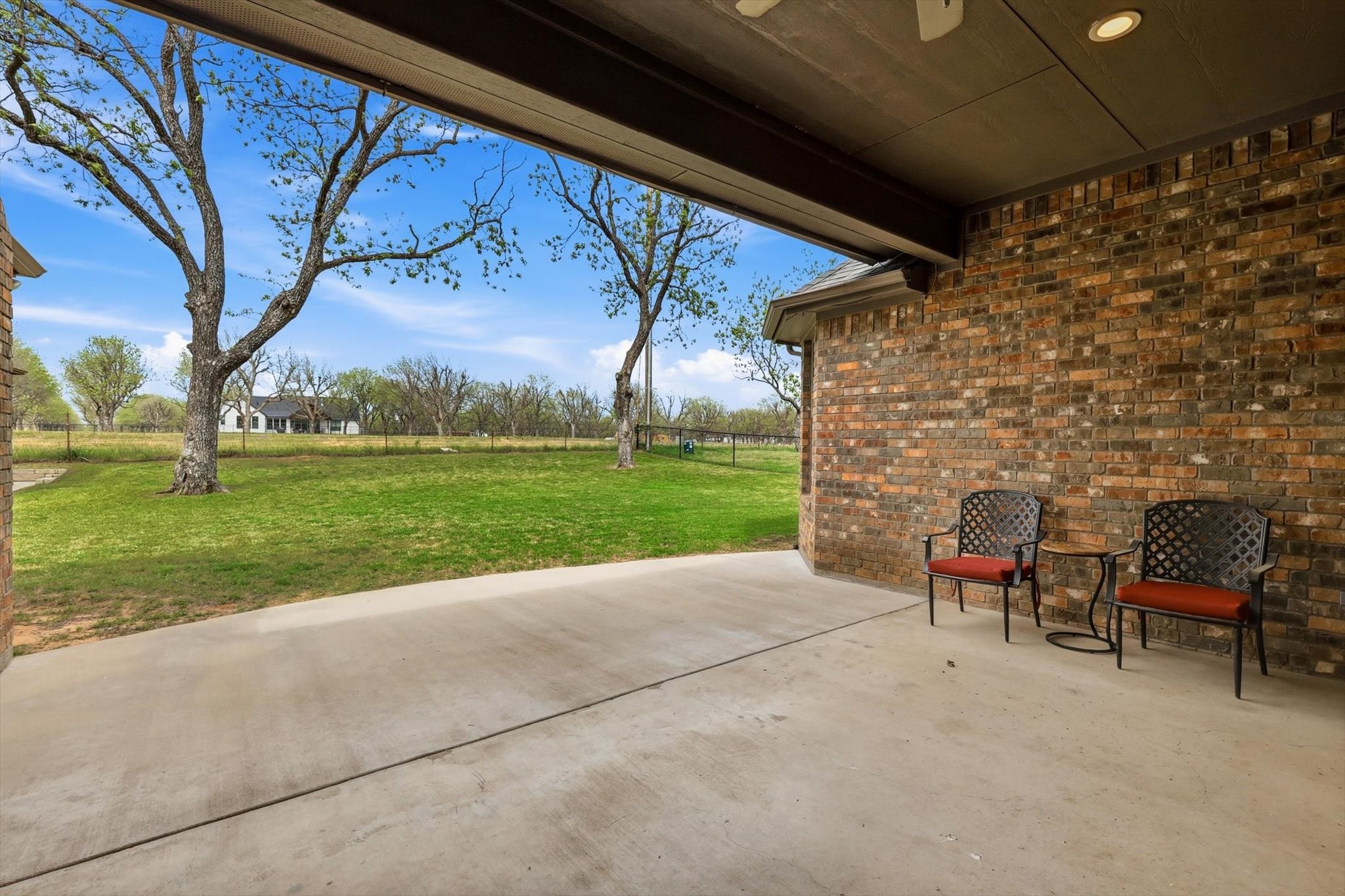 9601 Ravenswood Road Granbury TX 76049