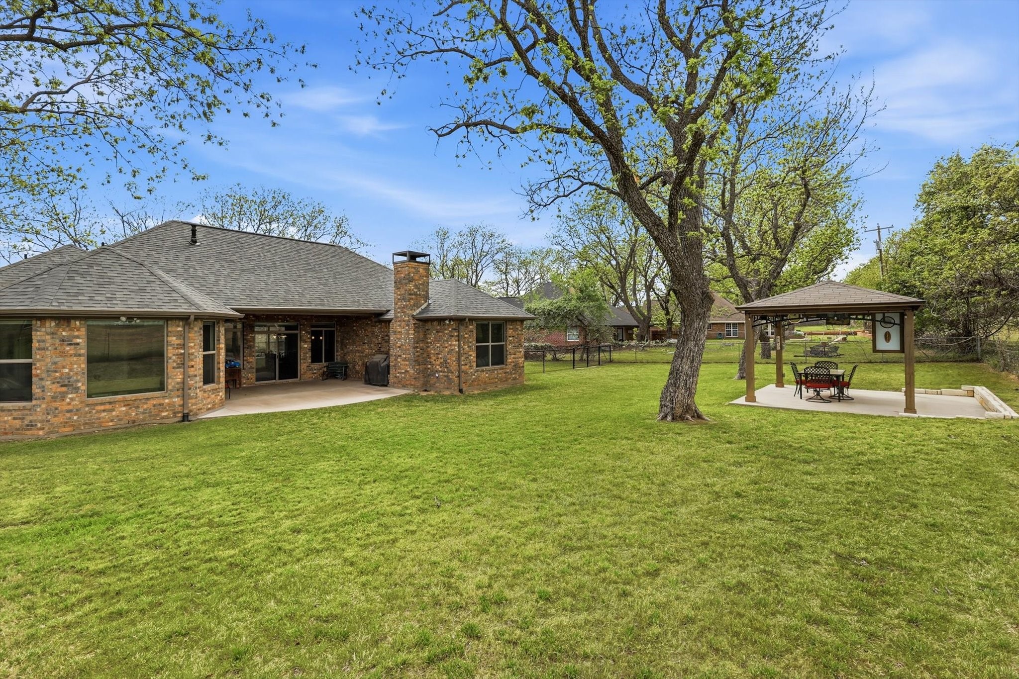 9601 Ravenswood Road Granbury TX 76049
