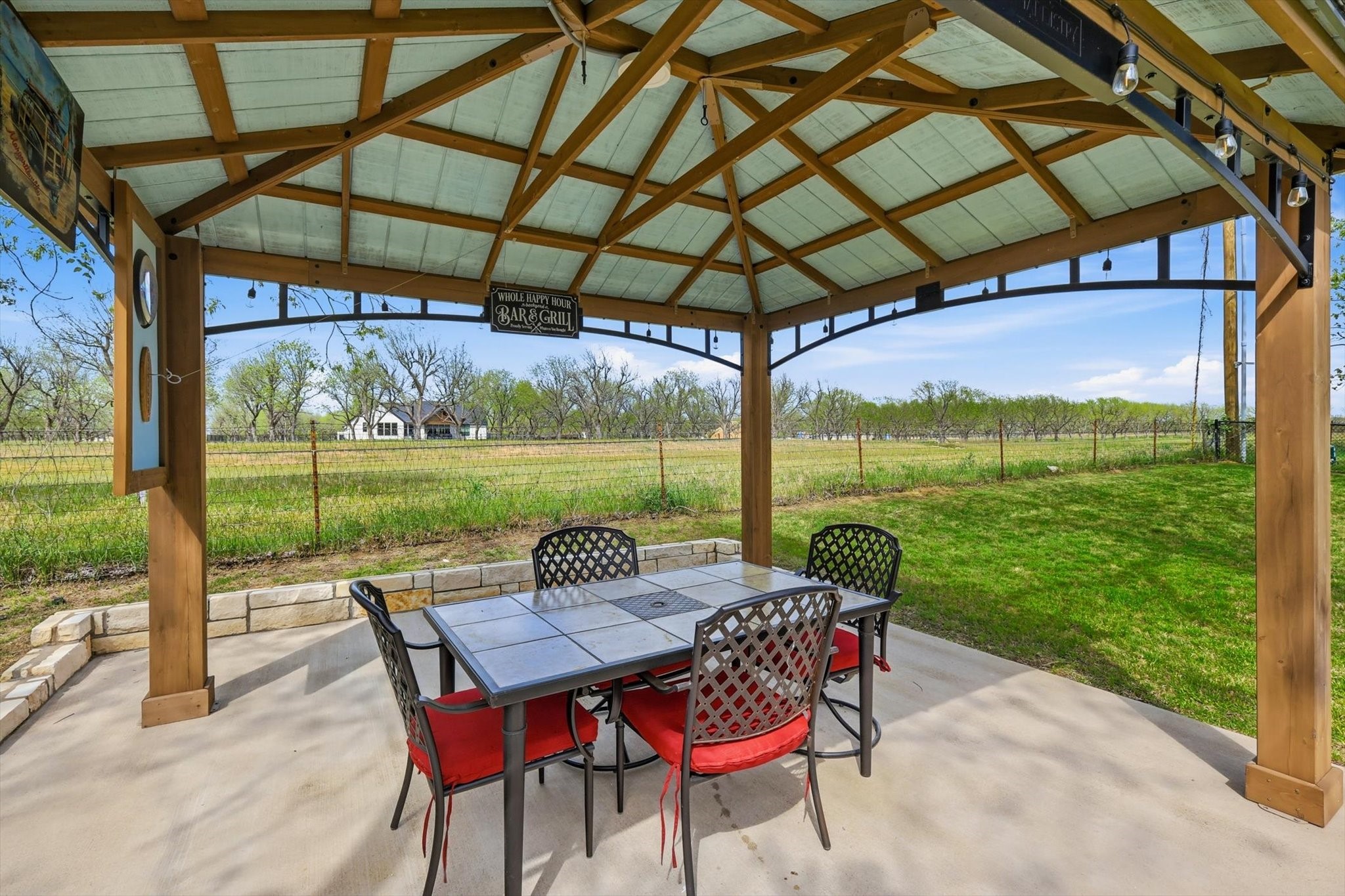 9601 Ravenswood Road Granbury TX 76049