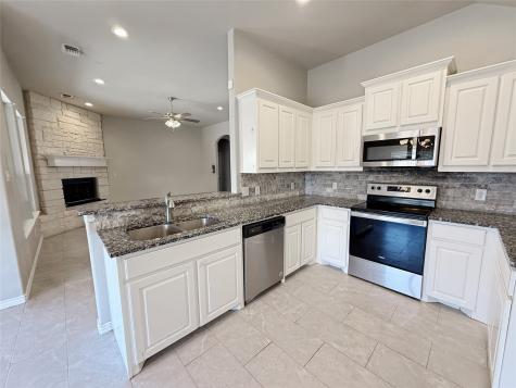 3304 White Horse Drive Granbury TX 76049