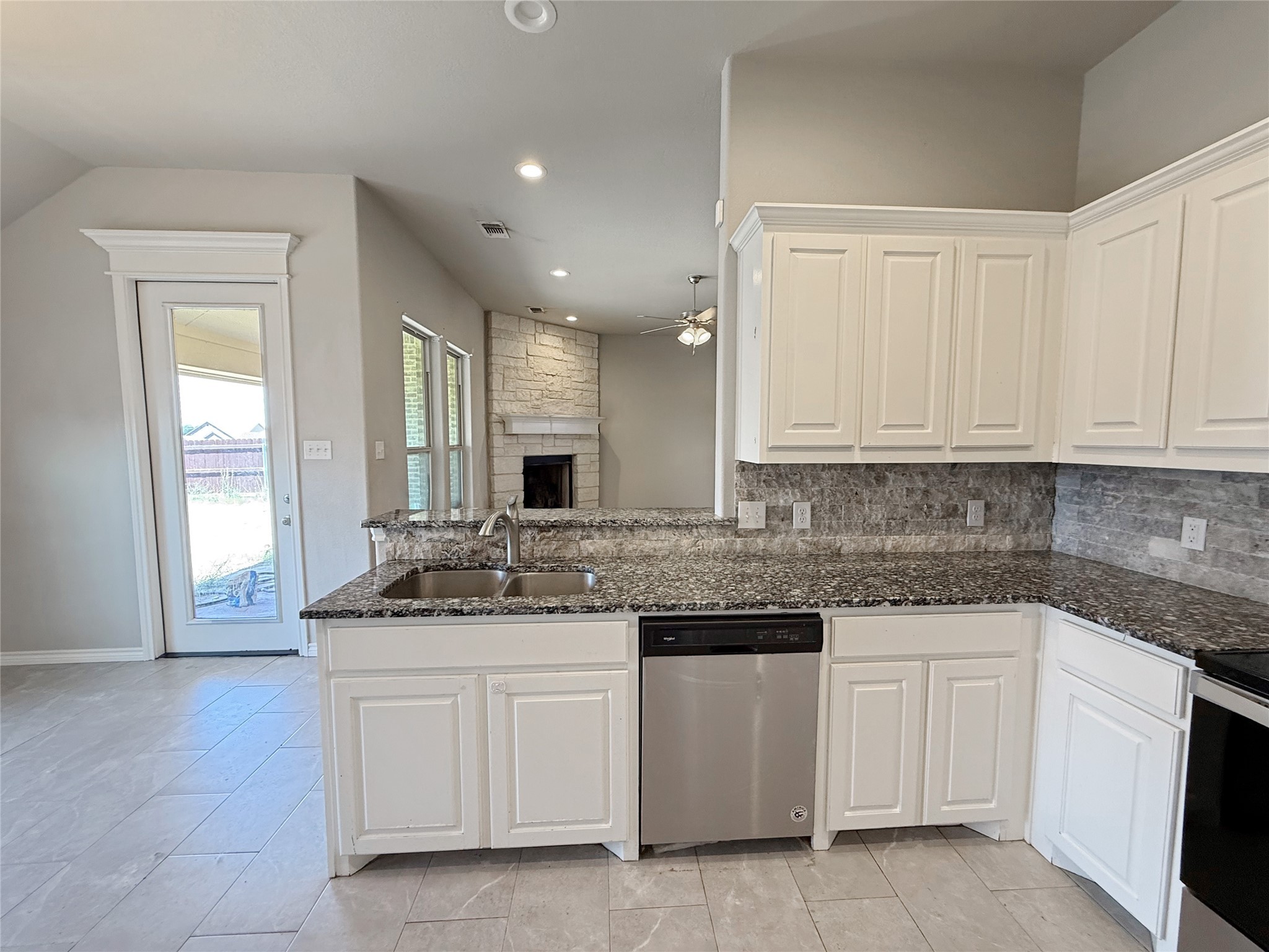 3304 White Horse Drive Granbury TX 76049