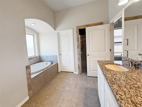 3304 White Horse Drive Granbury TX 76049