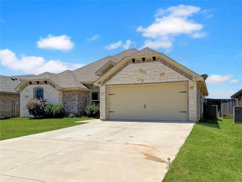 3304 White Horse Drive Granbury TX 76049