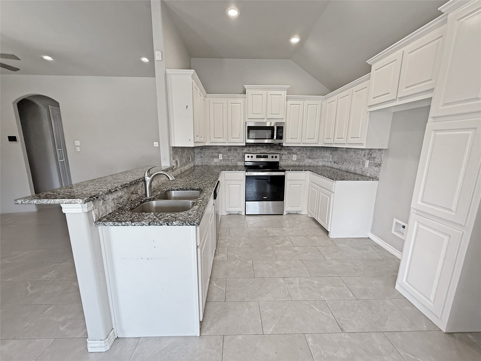 3304 White Horse Drive Granbury TX 76049
