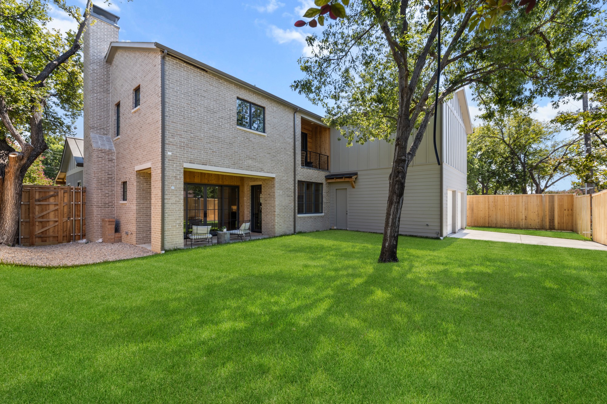 9111 Aldwick Drive Dallas TX 75238