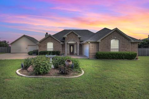 2309 E Emerald Bend Court Granbury TX 76049