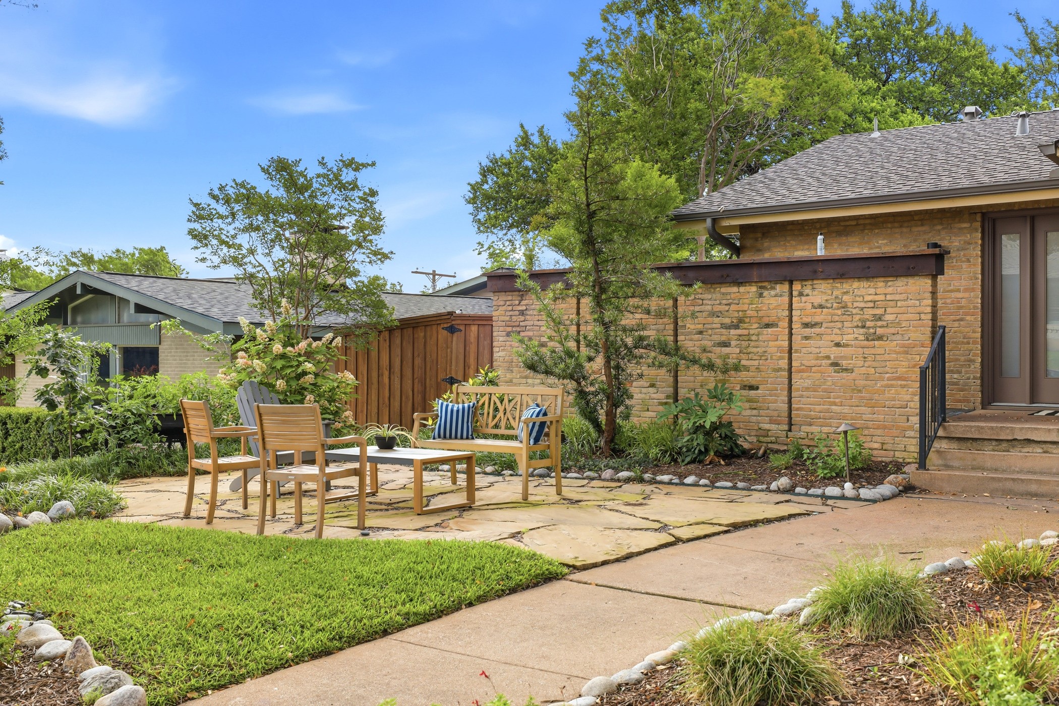 10118 Medlock Drive Dallas TX 75218