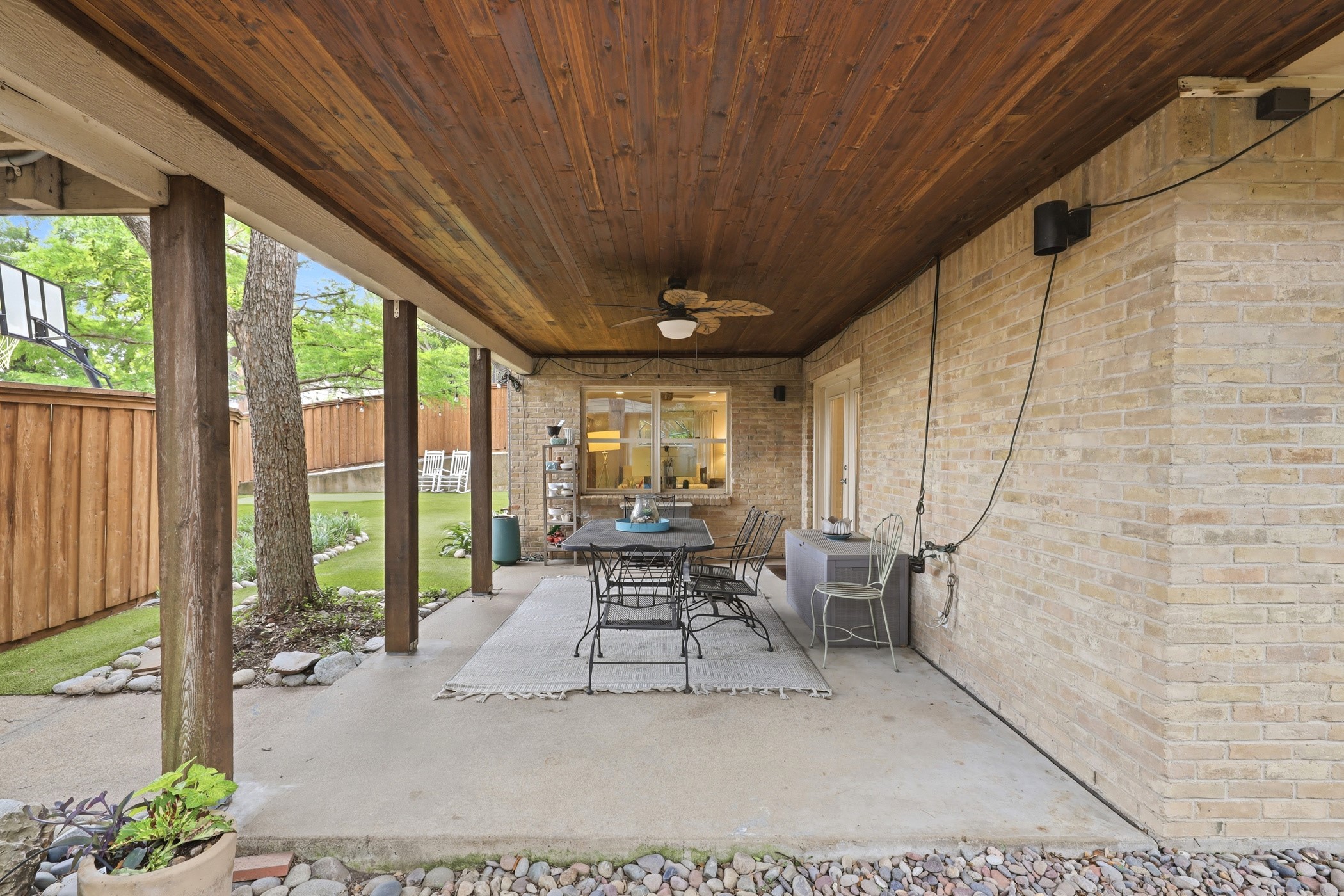 10118 Medlock Drive Dallas TX 75218