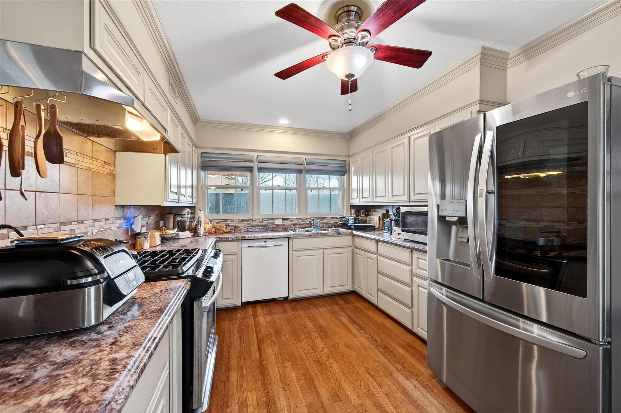 1015 Western Hills Drive Sherman TX 75092