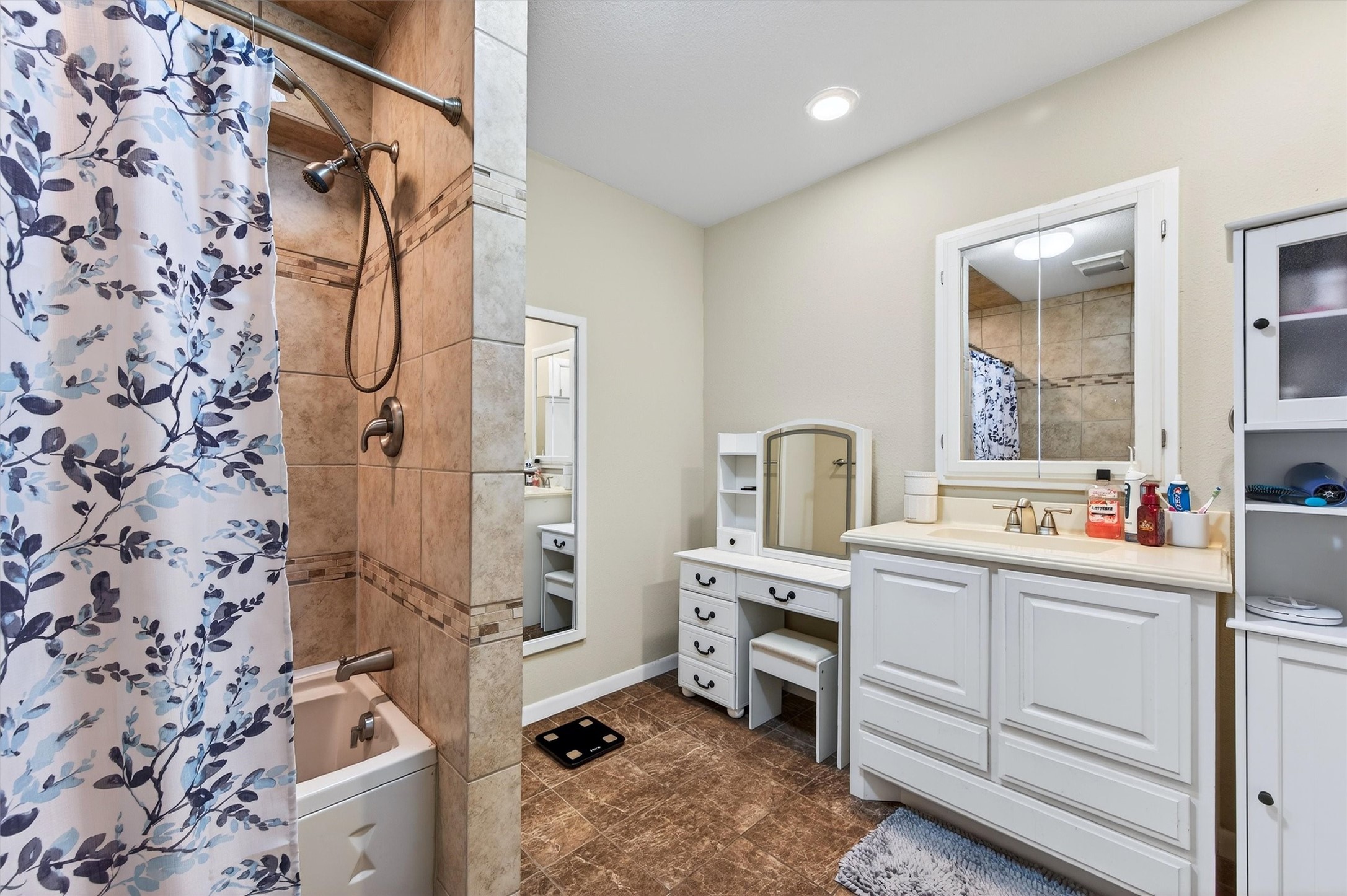 1015 Western Hills Drive Sherman TX 75092