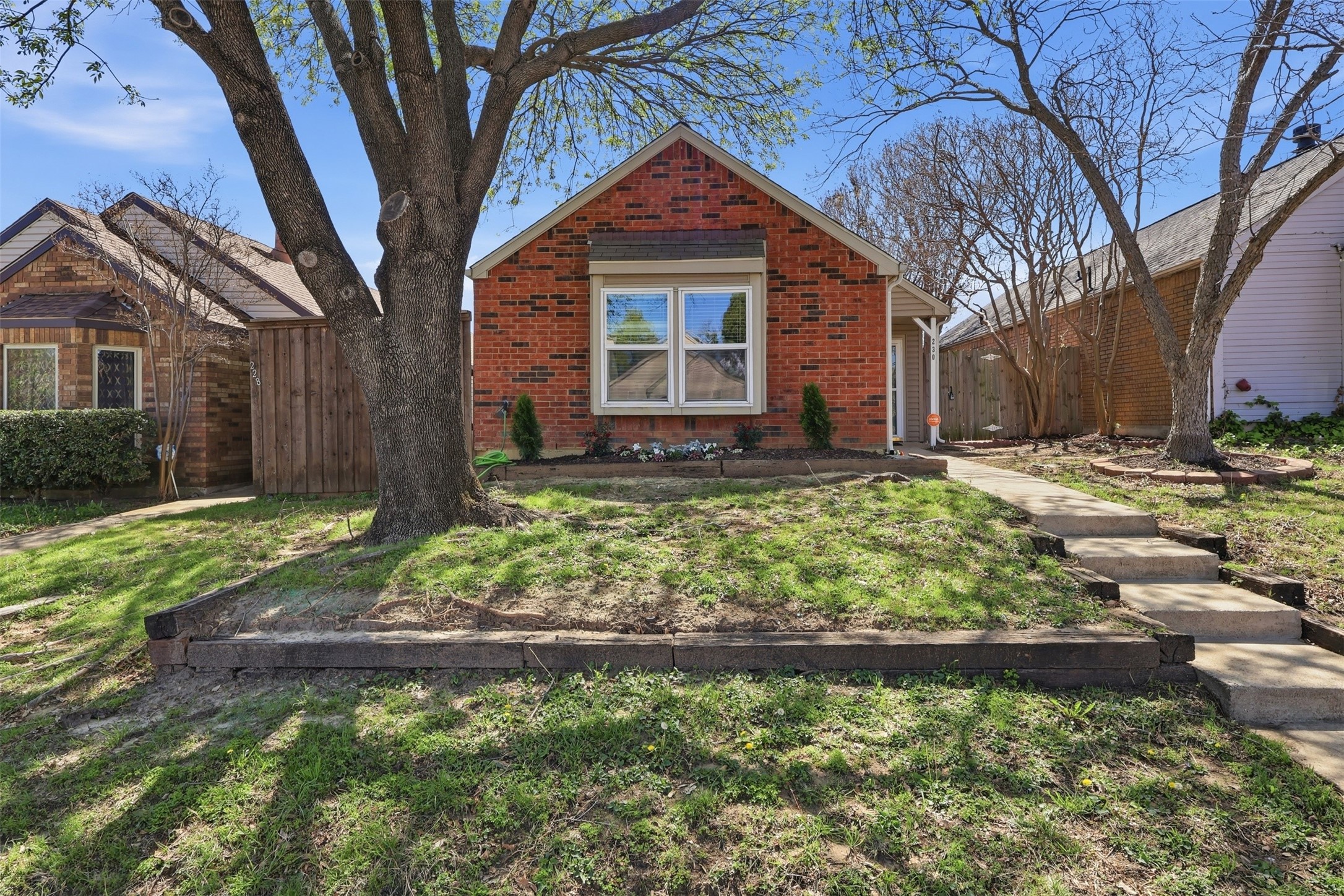 230 Teakwood Lane Lewisville TX 75067