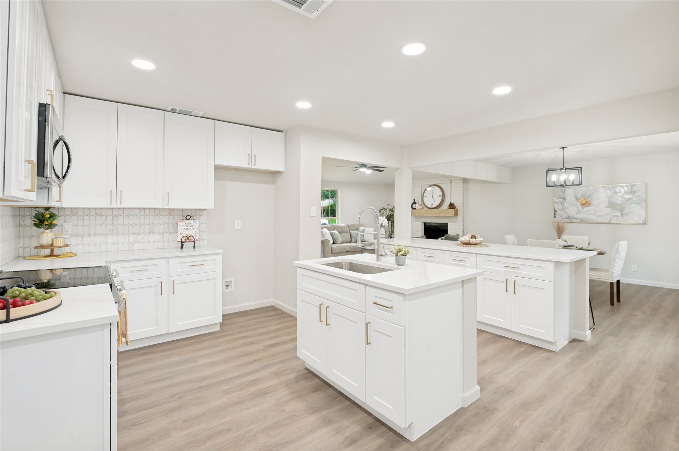 4516 Hartford Drive Plano TX 75093