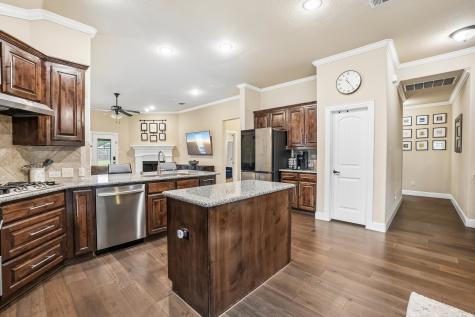 820 Wimberly Circle Mckinney TX 75072