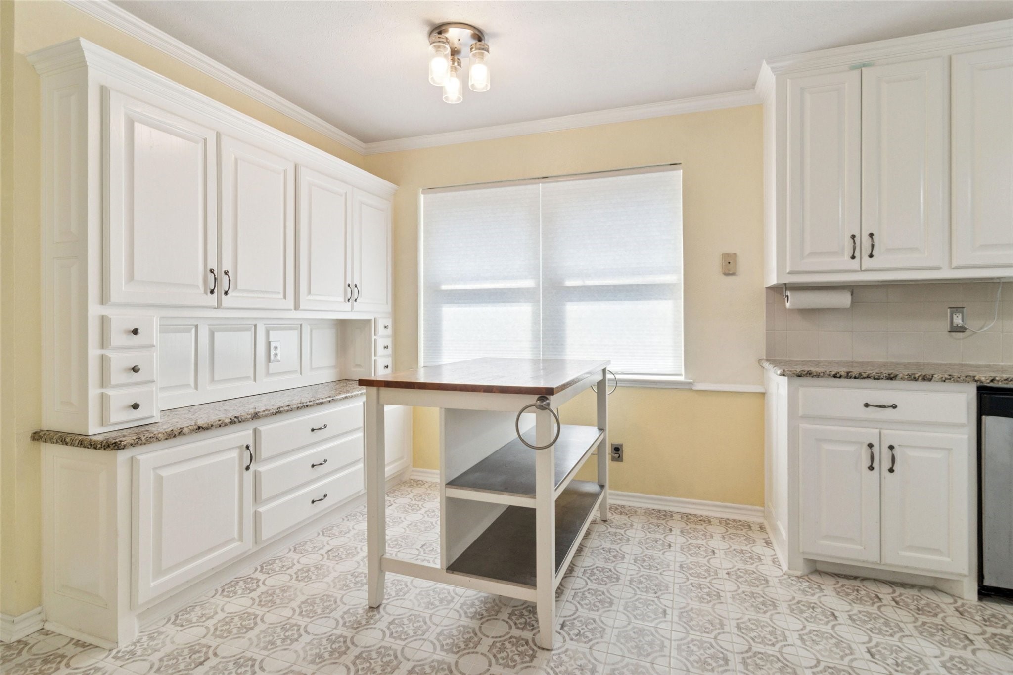 1418 Lexington Drive Garland TX 75041