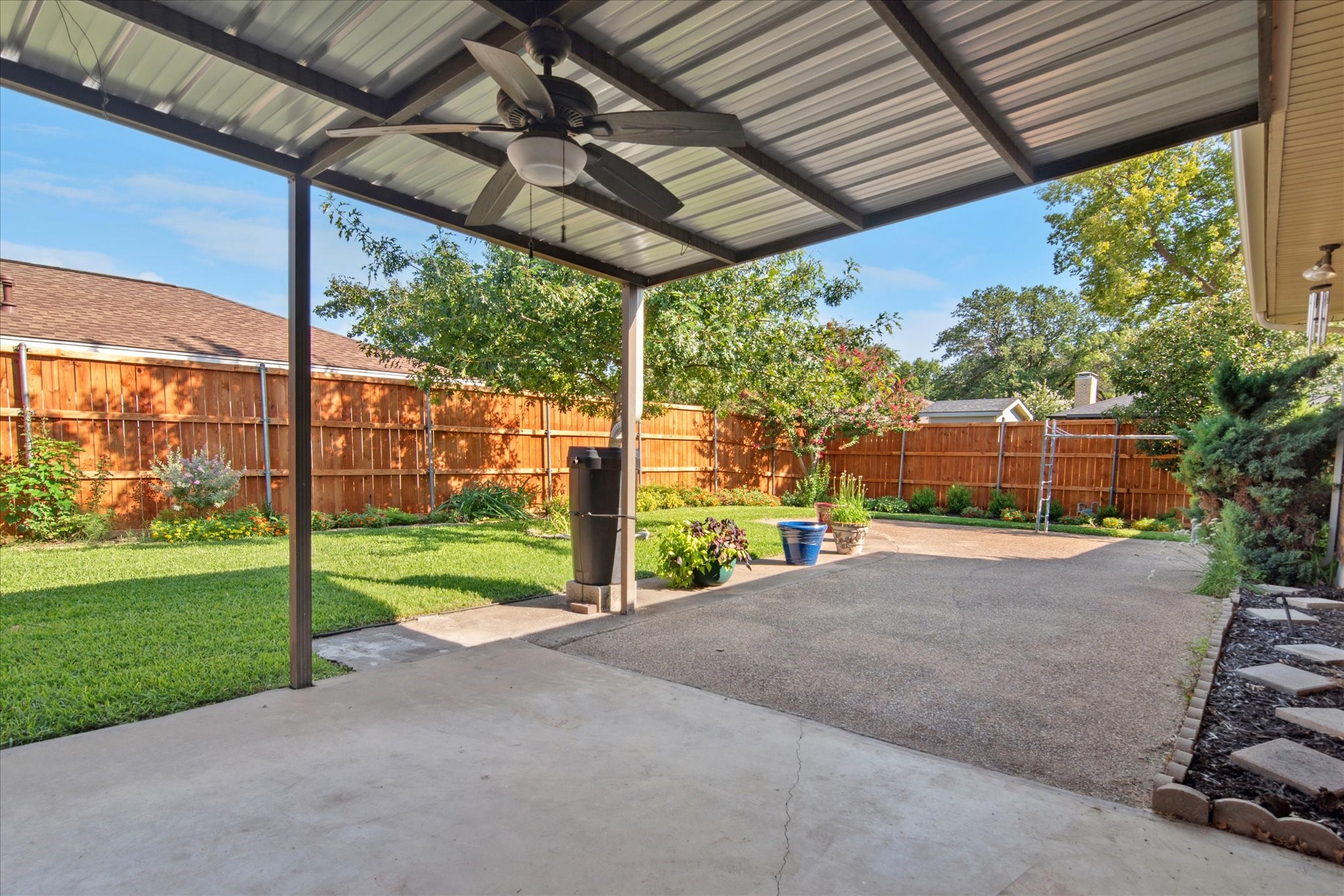 1418 Lexington Drive Garland TX 75041