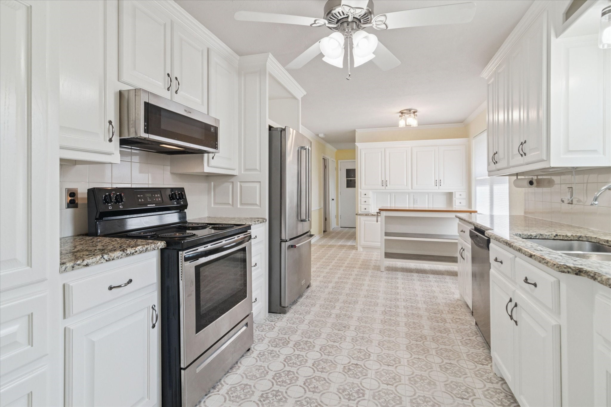 1418 Lexington Drive Garland TX 75041