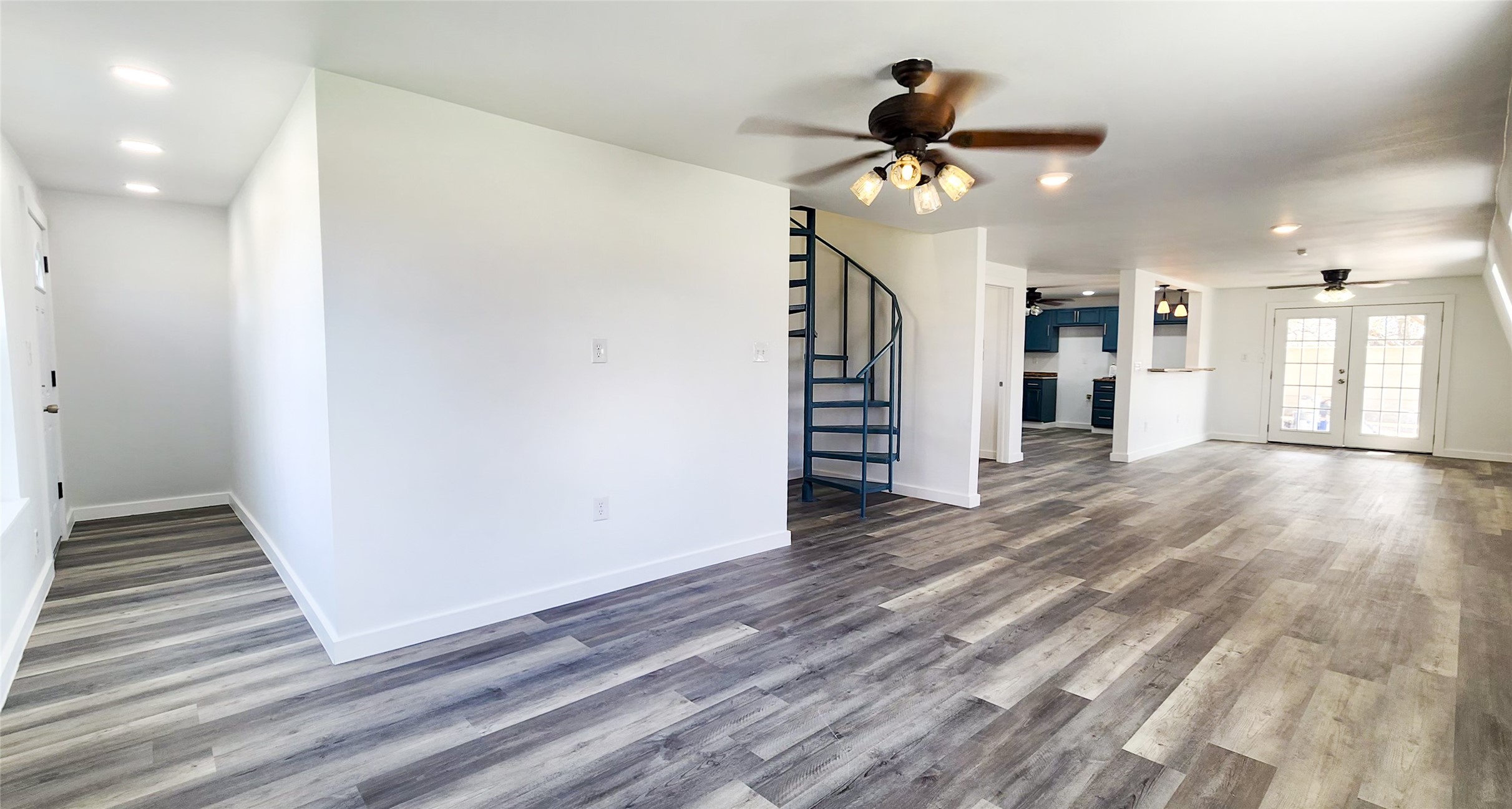 401 E Pierce Street Winters TX 79567