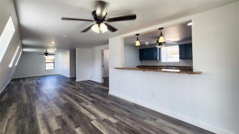 401 E Pierce Street Winters TX 79567