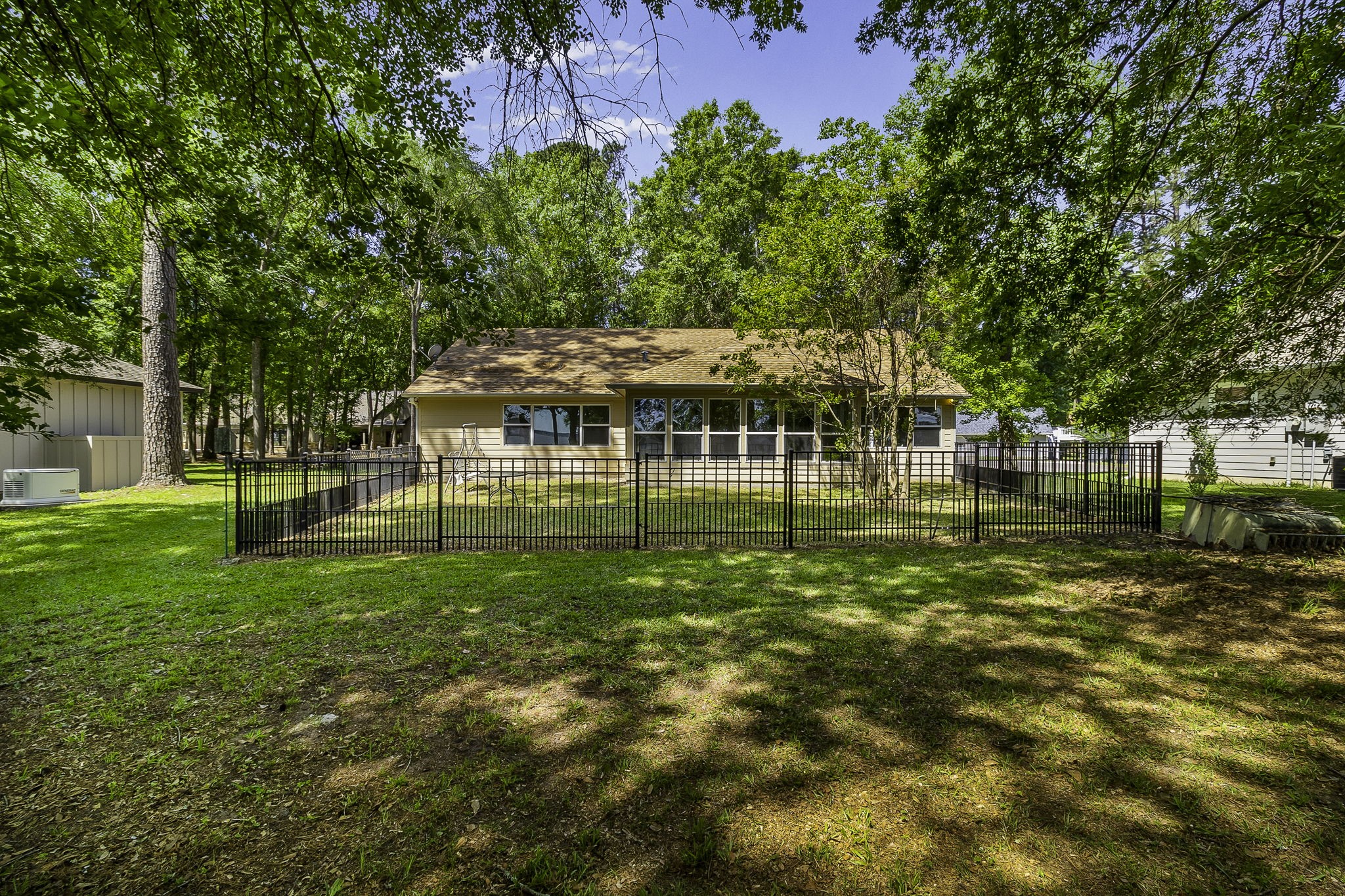 86 Huntington Trinity TX 75862
