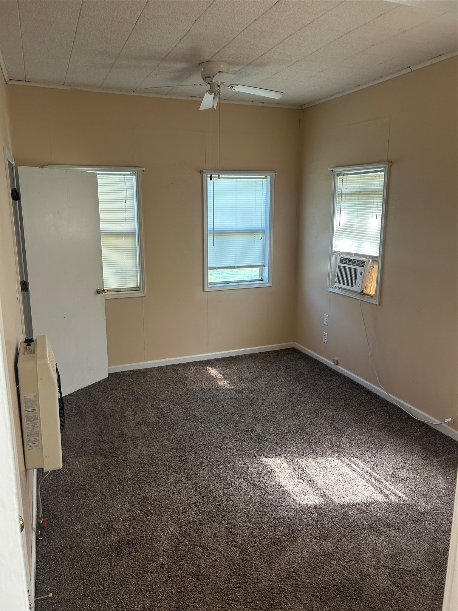 300 Harrison Avenue Newcastle TX 76372