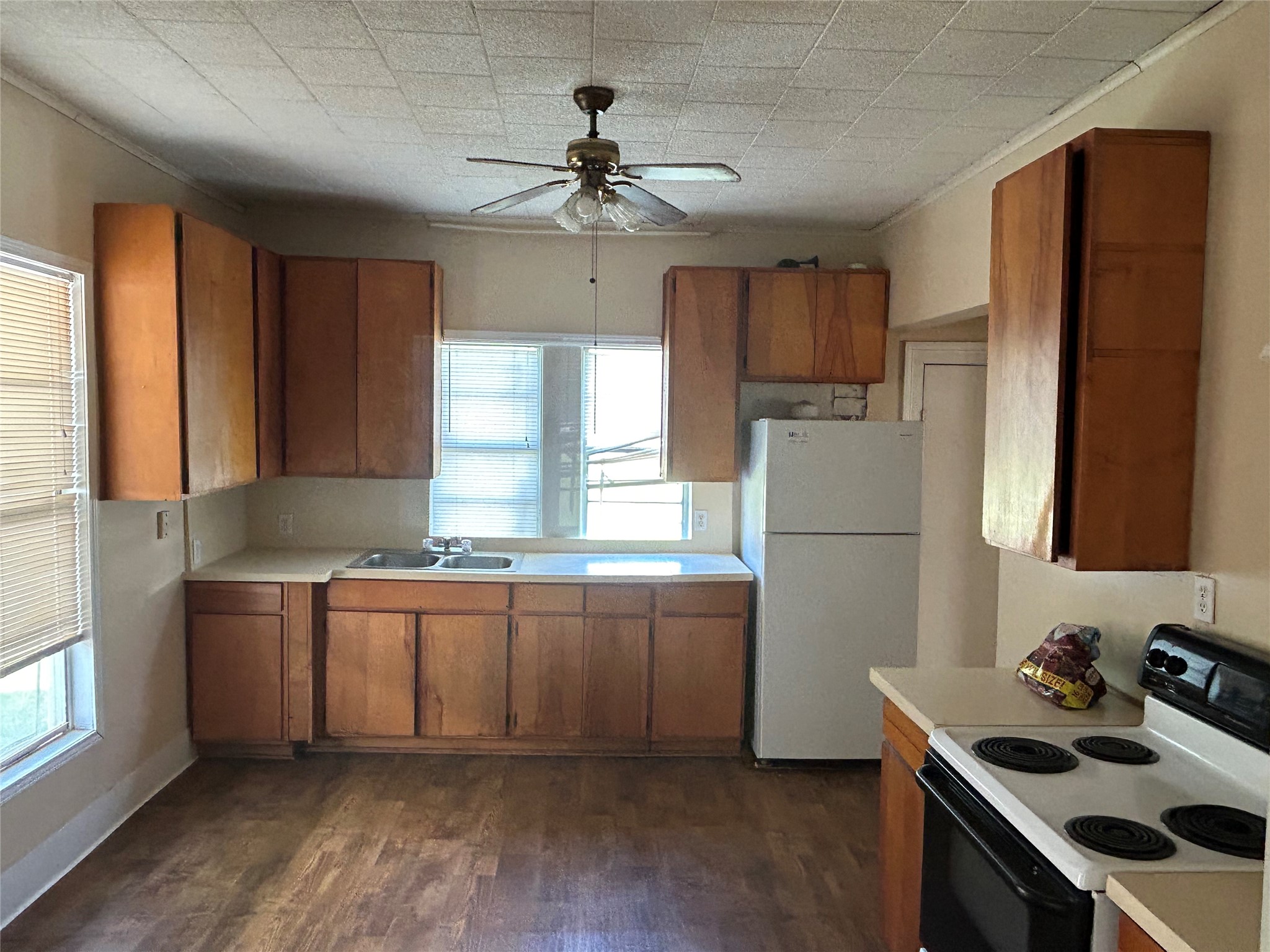 300 Harrison Avenue Newcastle TX 76372
