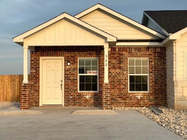 522 Alamo Court Mcgregor TX 76657