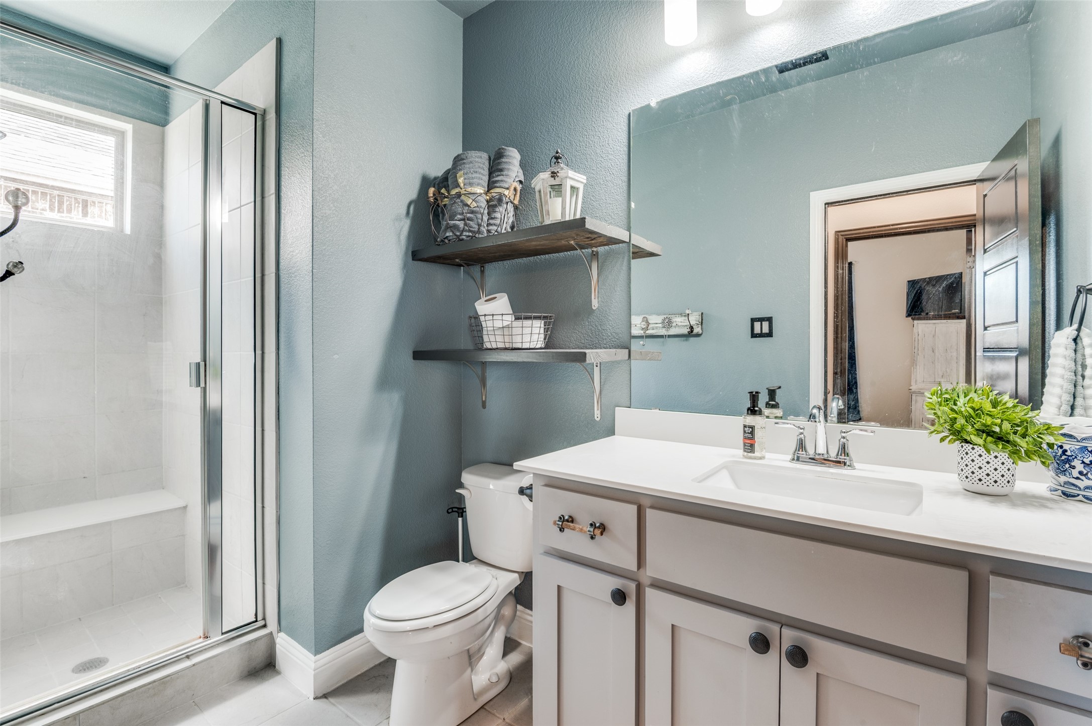 1232 Rushmore Drive Burleson TX 76028