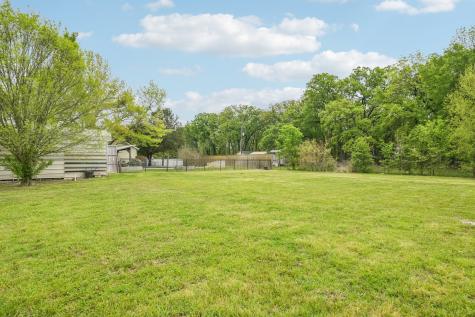 858 County Road 3101 Greenville TX 75402