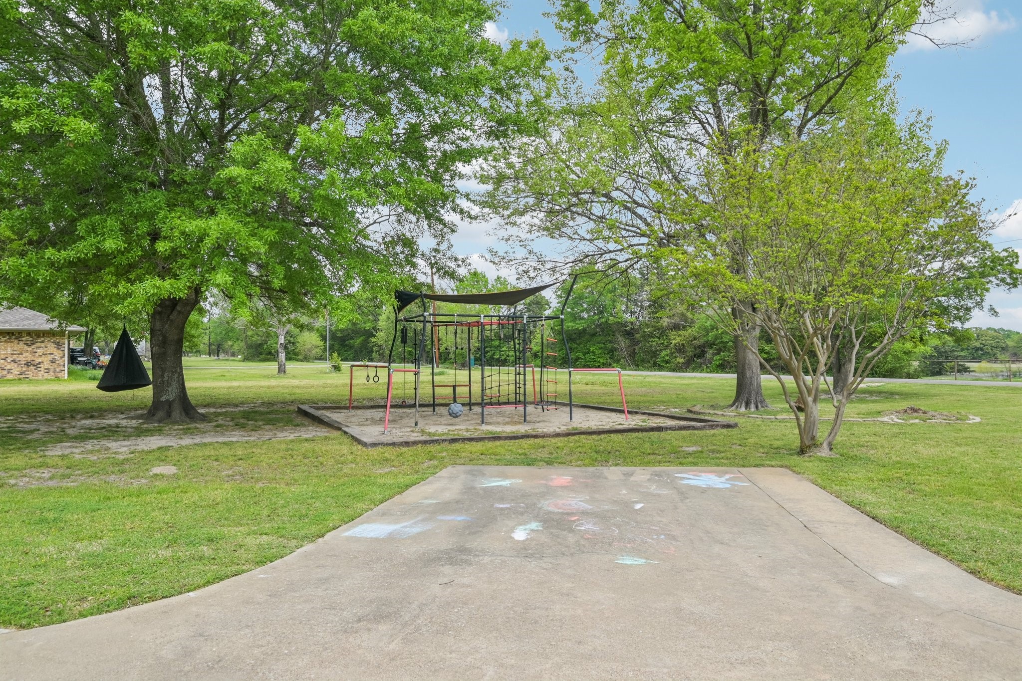 858 County Road 3101 Greenville TX 75402