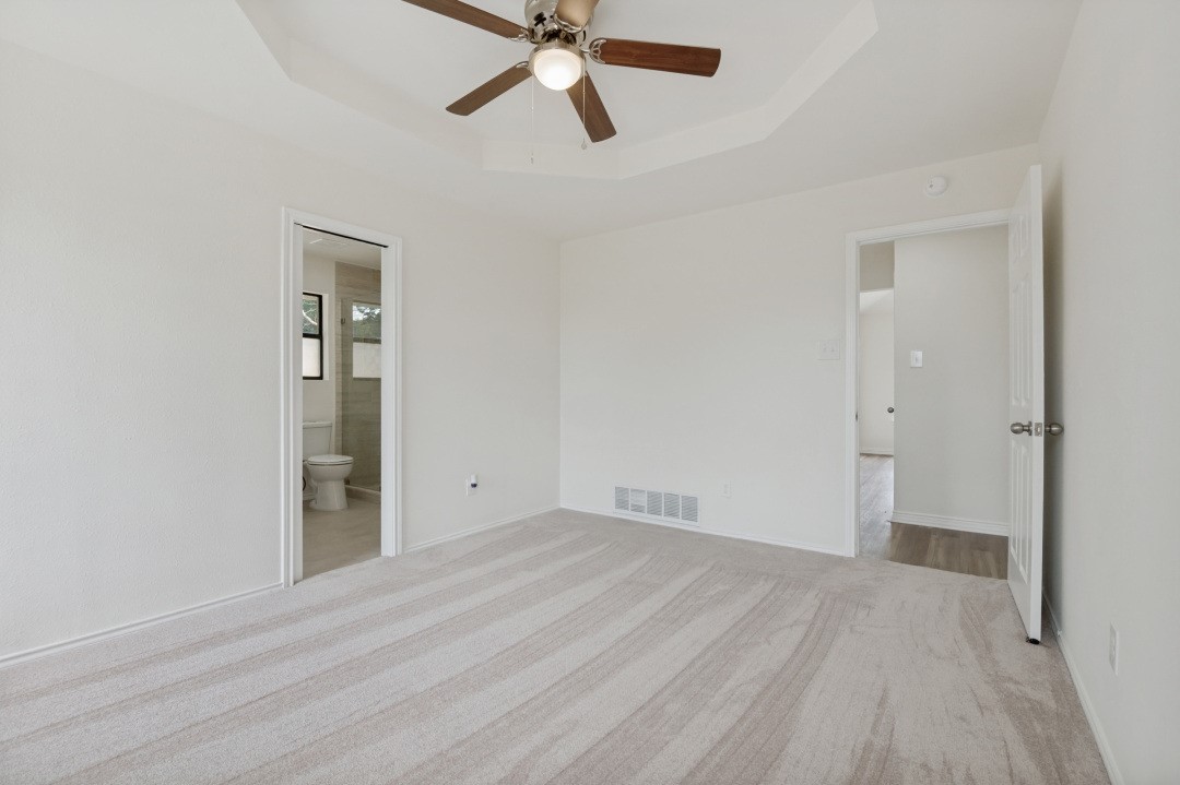1905 Lakeview Drive Grand Prairie TX 75051