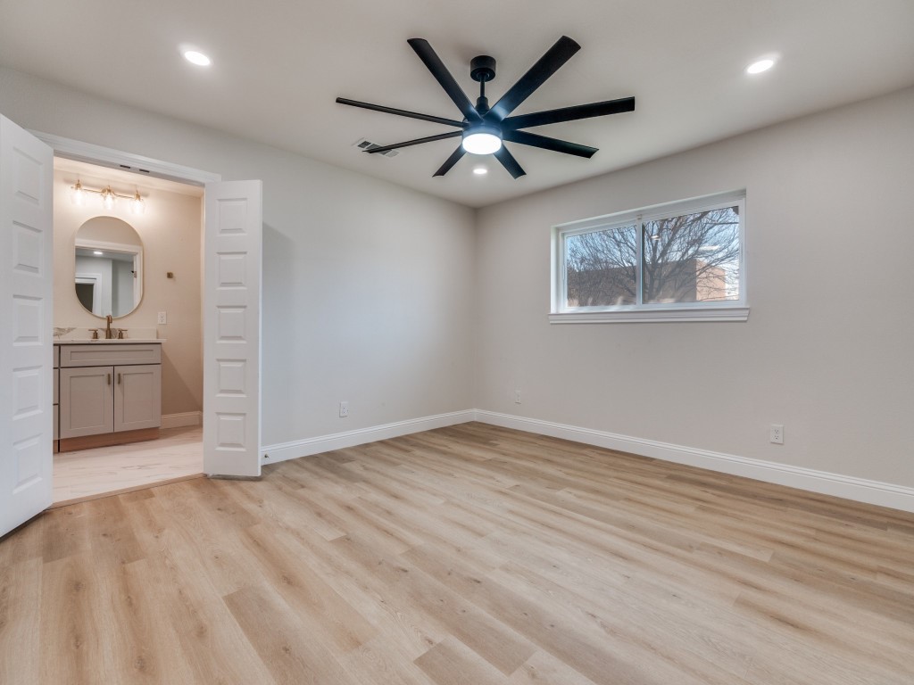 9008 Flicker Lane Dallas TX 75238