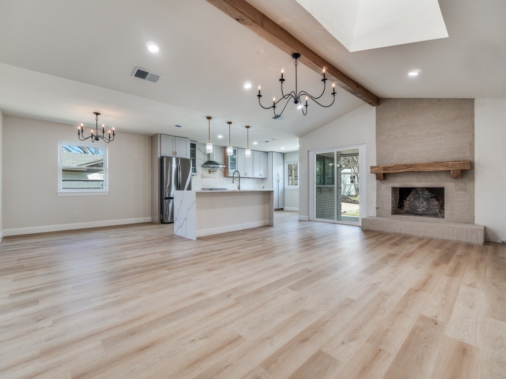 9008 Flicker Lane Dallas TX 75238