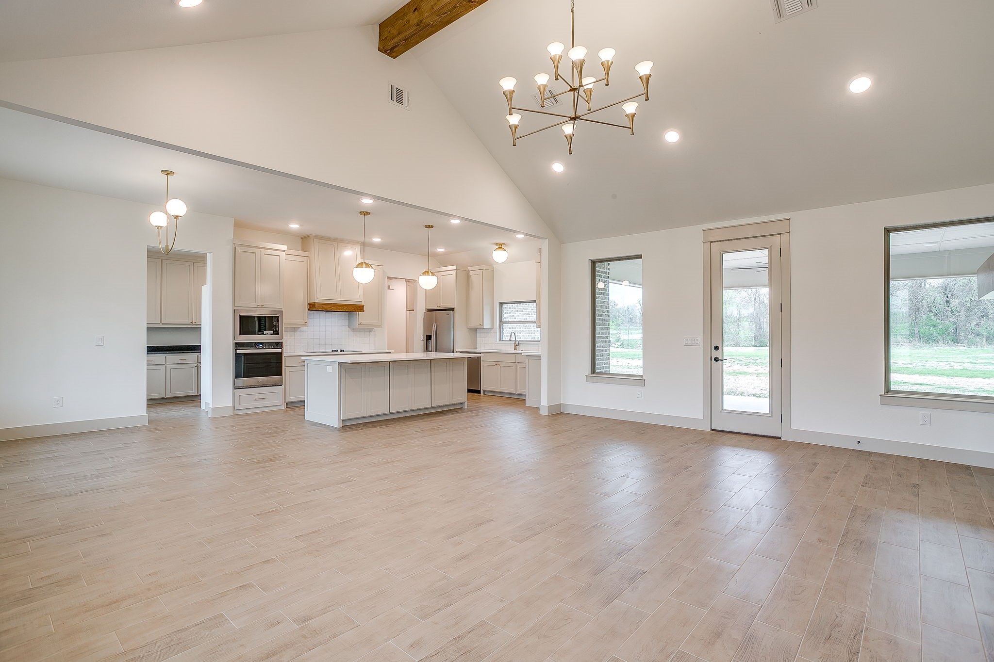 201 Kilkenny Road Poolville TX 76487