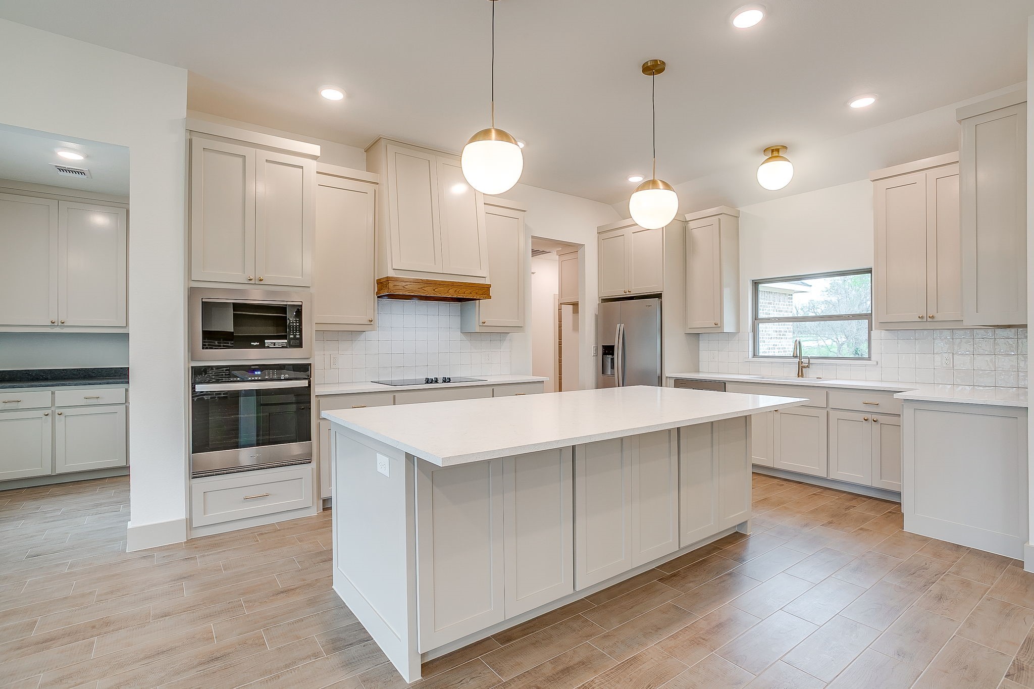 201 Kilkenny Road Poolville TX 76487