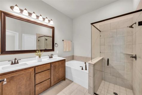 452 W Autumn Hill Bluff Lavon TX 75166