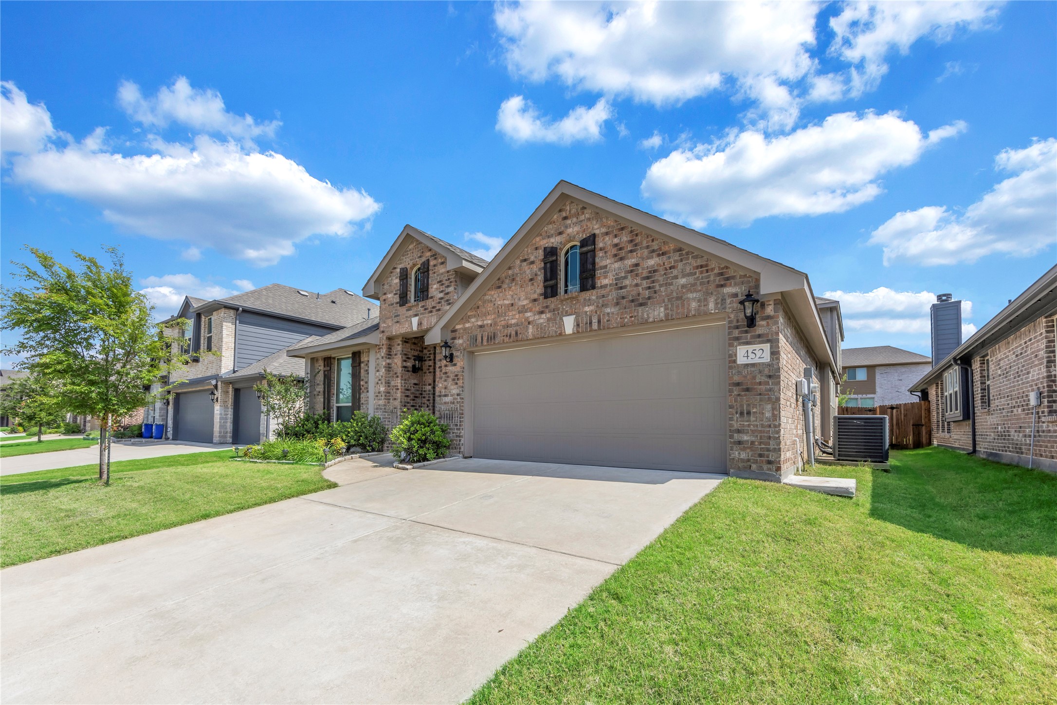 452 W Autumn Hill Bluff Lavon TX 75166