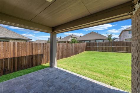 452 W Autumn Hill Bluff Lavon TX 75166
