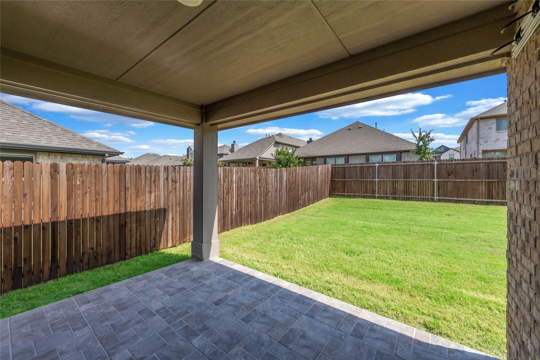 452 W Autumn Hill Bluff Lavon TX 75166