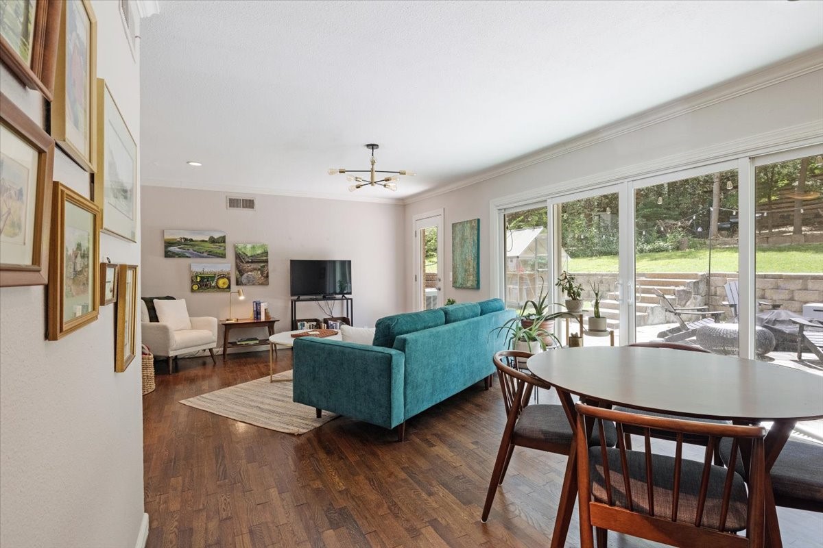 702 Kessler Boulevard Sherman TX 75092