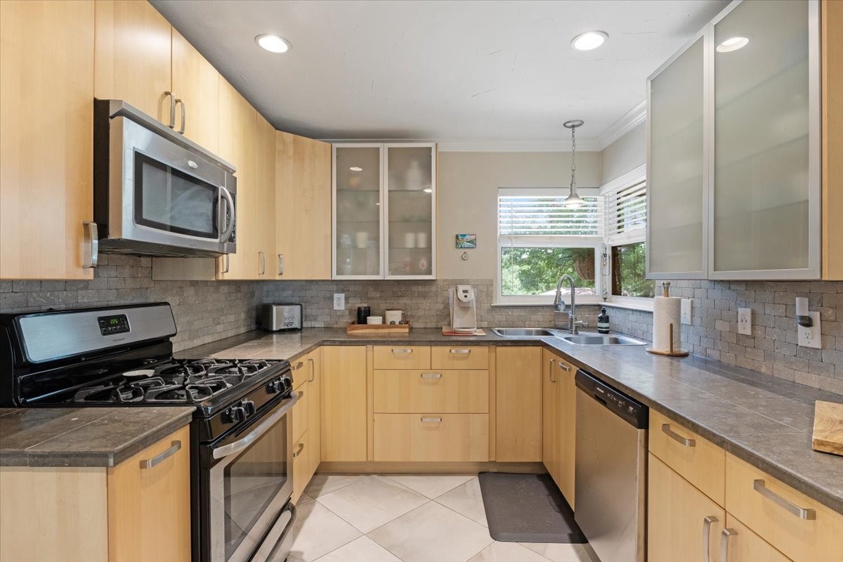 702 Kessler Boulevard Sherman TX 75092