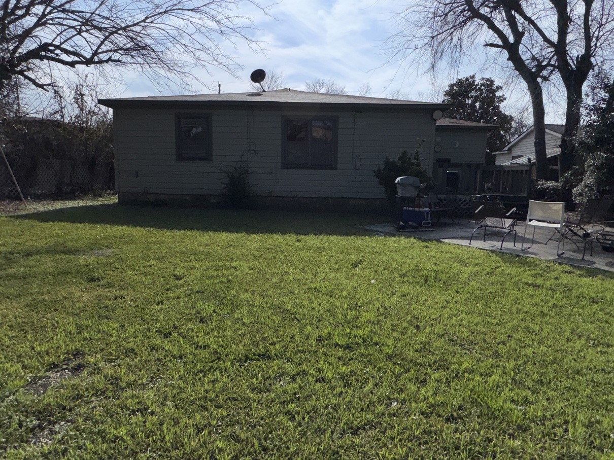 1416 Donald Avenue Carrollton TX 75006