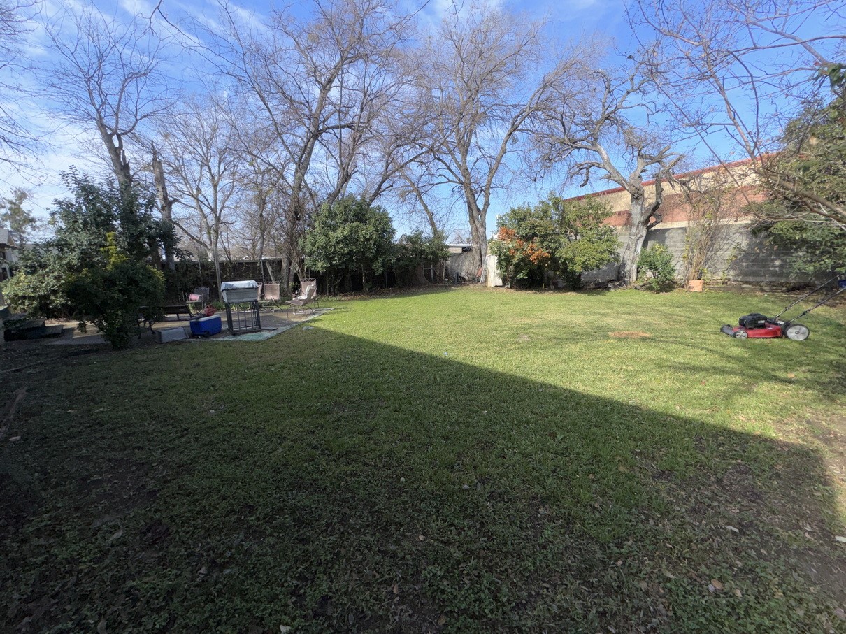 1416 Donald Avenue Carrollton TX 75006